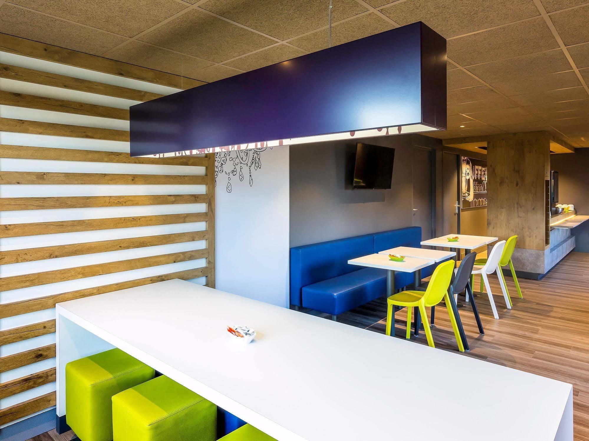 Ibis Budget Lorient Caudan Exterior photo
